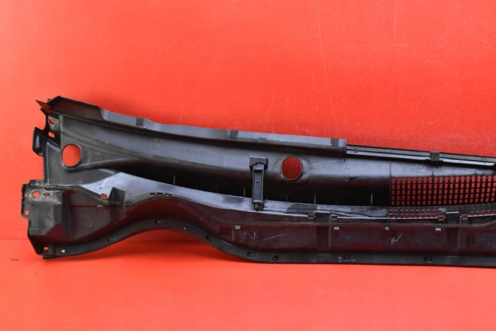 DOUBLURE DE PASSAGE DE ROUE EUROPE 55708-02470 TOYOTA AURIS 2 II 12-15