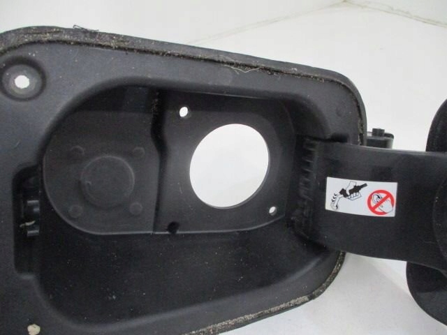 RENAULT MEGANE II CLAPET GOULOTTE DE REMPLISSAGE CARBURANTS DIESEL