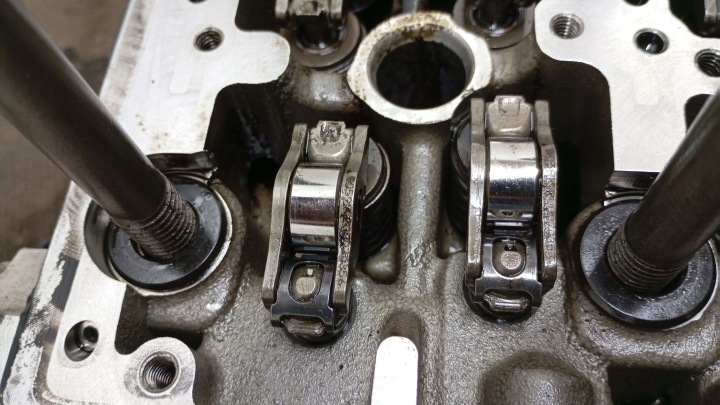 2020 SEAT LEON (5F) CULASSE MOTEUR R04L103373E