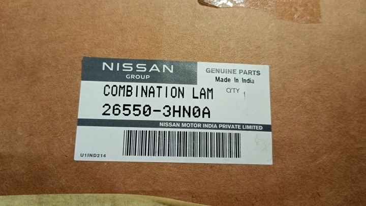 NISSAN MICRA K13 LIFT 13-17 PHARE DROIT ARRIÈRE ARRIÈRE DROITE C505
