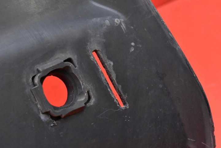 DOUBLURE DE PASSAGE DE ROUE EUROPE 31278077 VOLVO S70 V70 3 III 07-13