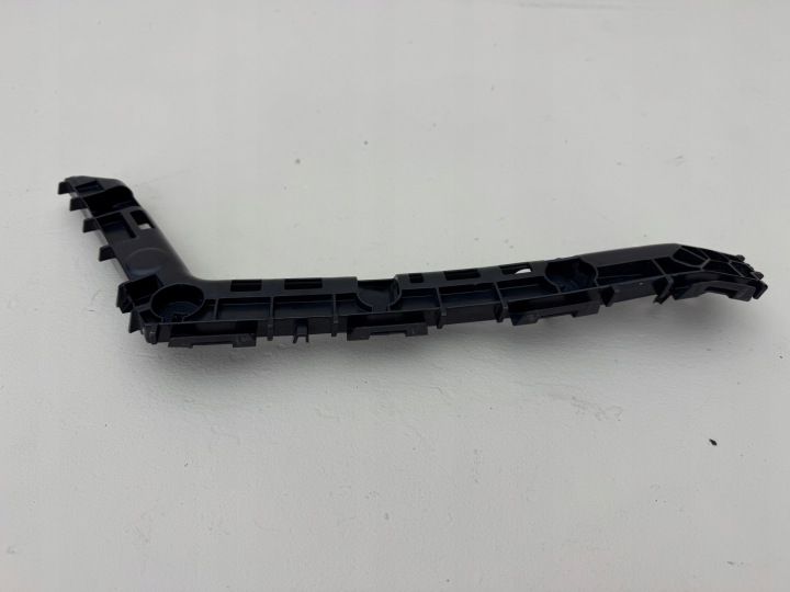 TOYOTA COROLLA E21 BERLINE 18R- GLISSIÈRE FIXATION PARE-CHOCS GAUCHE ARRIÈRE 52576-02210