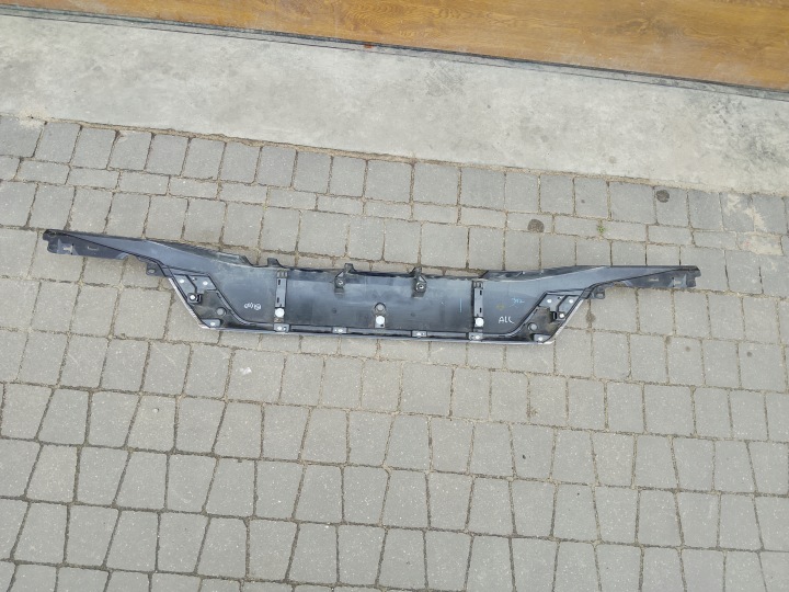 MOULURE CACHE COUVERCLES DE COFFRE ARRIÈRE MITSUBISHI OUTLANDER III LIFT 15R 5817A265-02