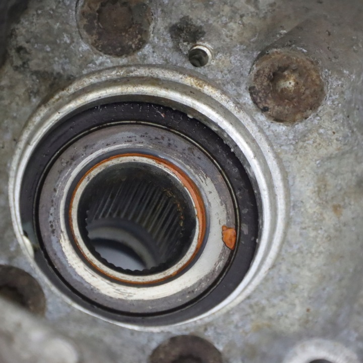 AUDI A3 8P ROTULE DE DIRECTION MOYEU SUSPENSION ROUES DROIT ARRIÈRE 3C0505434G
