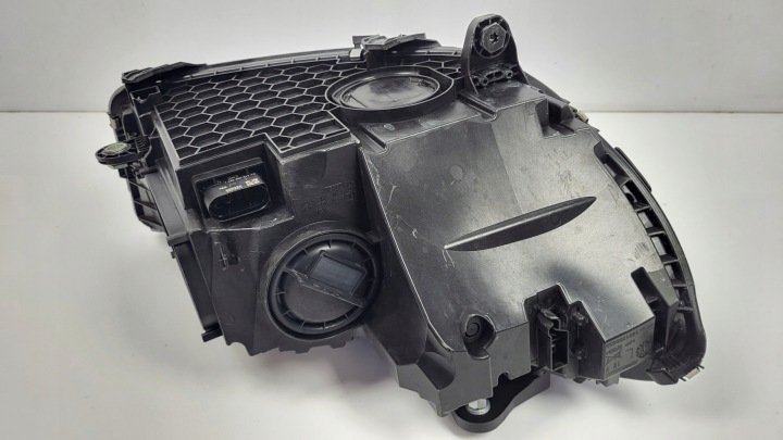 PROJECTEUR PHARE AVANT GAUCHE MERCEDES C CLASSE W206 A206 FULLLED 2021-