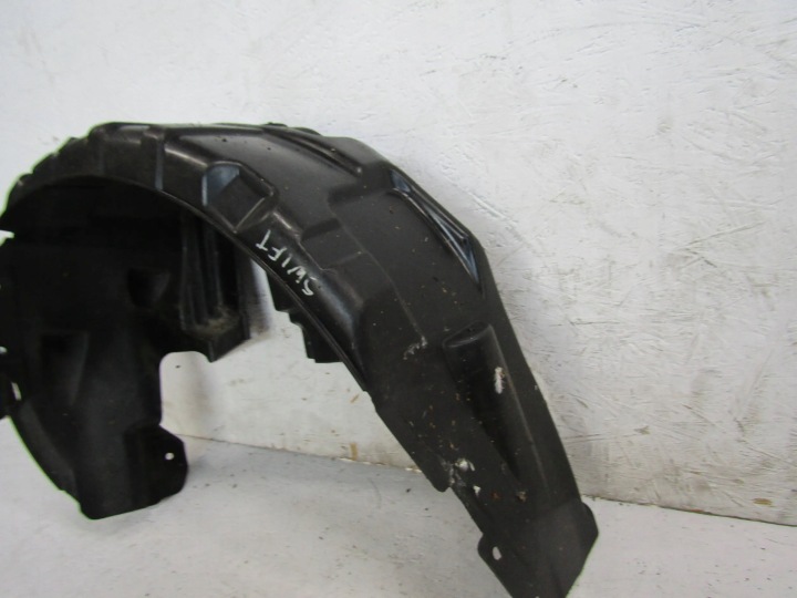 SUZUKI SWIFT PASSAGE DE ROUE DROIT ARRIÈRE