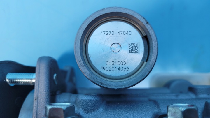 TOYOTA COROLLA E21 1.8 HYBRID POMPE DE FREIN 47270-47040 47210-12540