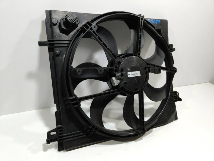NISSAN QASHQAI II 2 13-21 VENTILATEUR RADIATEUR ORIGINAL