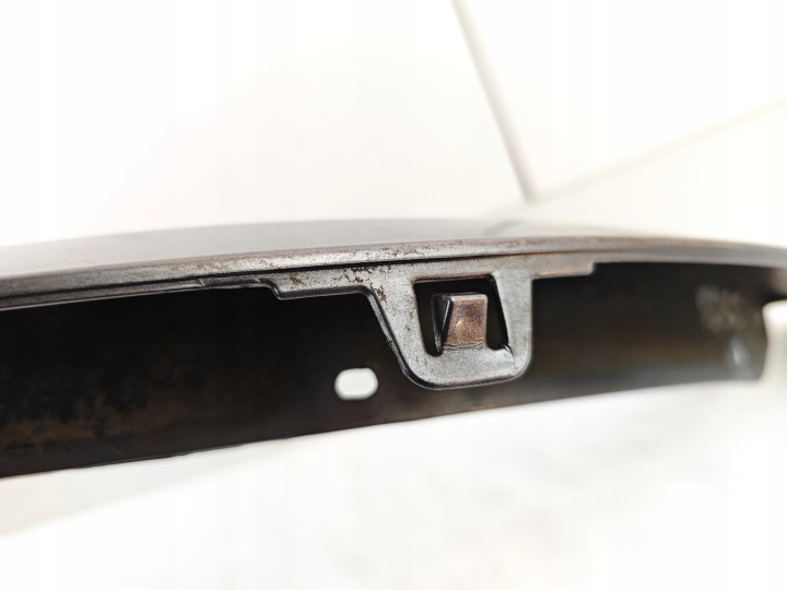 BMW X3 F25 MOULURE REVÊTEMENT GARDE-BOUE DROIT ARRIÈRE 8050458