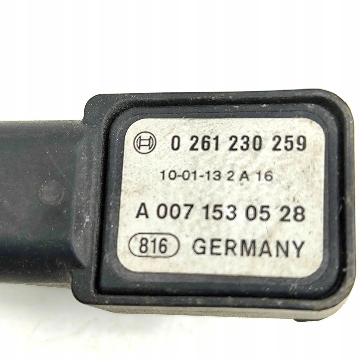 CAPTEUR PRESSION DANS COLLECTEUR MERCEDES A0071530528 NOMBREUX MODÈLES ORIGINAL