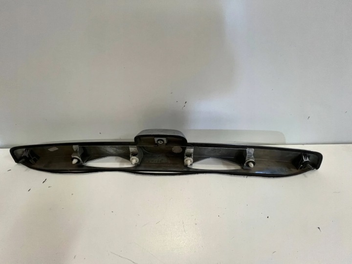 HONDA CR-V III 06- MOULURE CACHE COUVERCLES DE COFFRE ARRIÈRE OEM