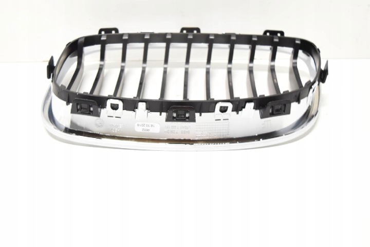 BMW 1 F20 AVANT DROITE PROTECTION RADIATEUR SUPPORT 51137239022 7239022