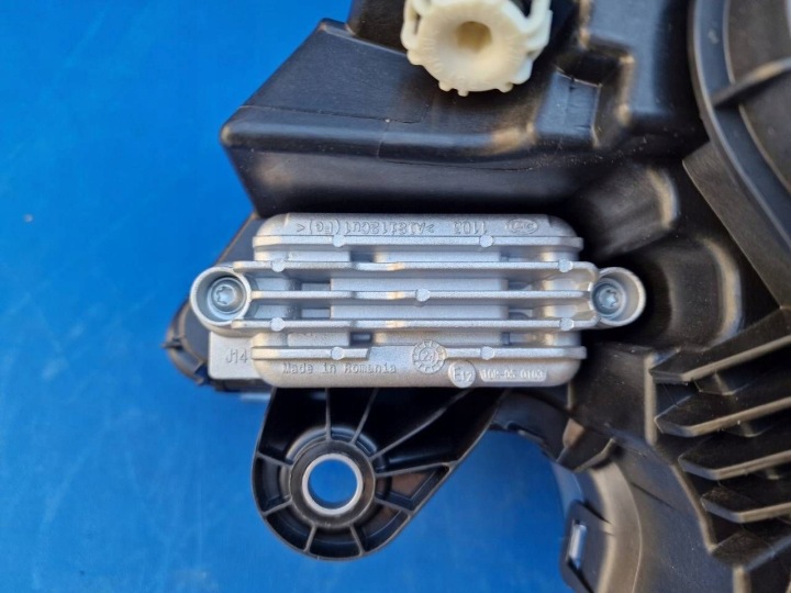 NEUF ORIGINALE PHARE AVANT PROJECTEUR VOLVO FH5 2021+