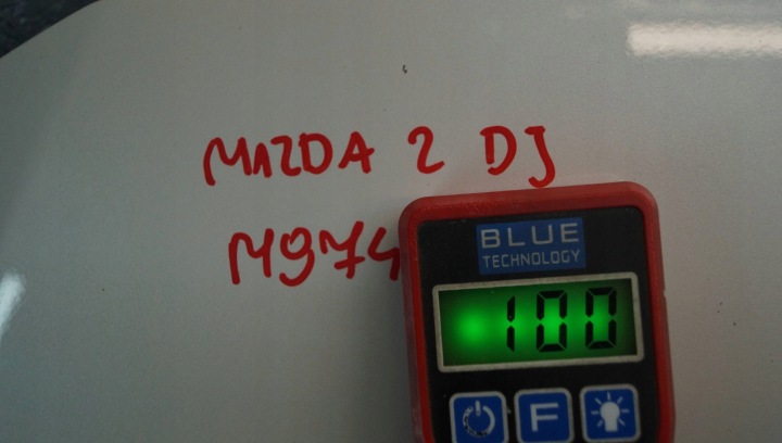 MAZDA 2 DJ CAPOT COUVERCLE MOTEUR 25D (M974)