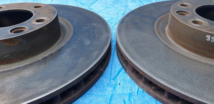 2 CV ORIGINALE OE DISQUE DE FREIN AVANT PORSCHE CAYENNE AVEC 958 360MM