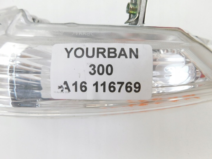 PIAGGIO YOURBAN 300 CLIGNOTANT ARRIÈRE GAUCHE