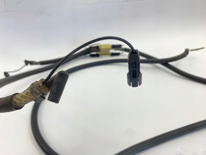 TUYAU LAVE-GLACES AVANT VITRES AVANT FIL ENSEMBLE MERCEDES W124