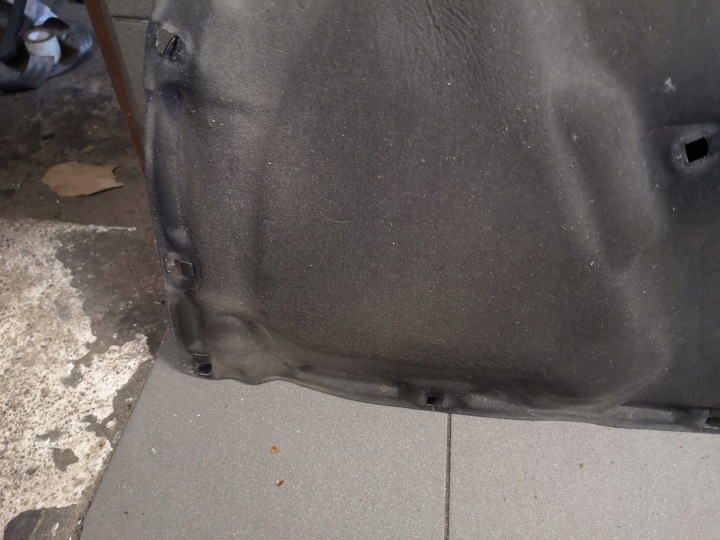 INSONORISATION CAPOTS CLIPS AUDI A4 B7 8E0863825AK