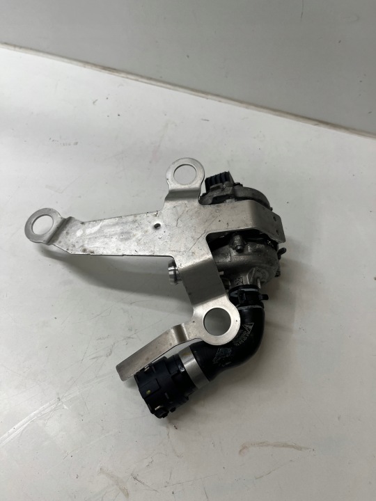AUDI E-TRON GT PORSCHE TAYCAN SUPPLÉMENTAIRE POMPE À EAU 9J1965567F