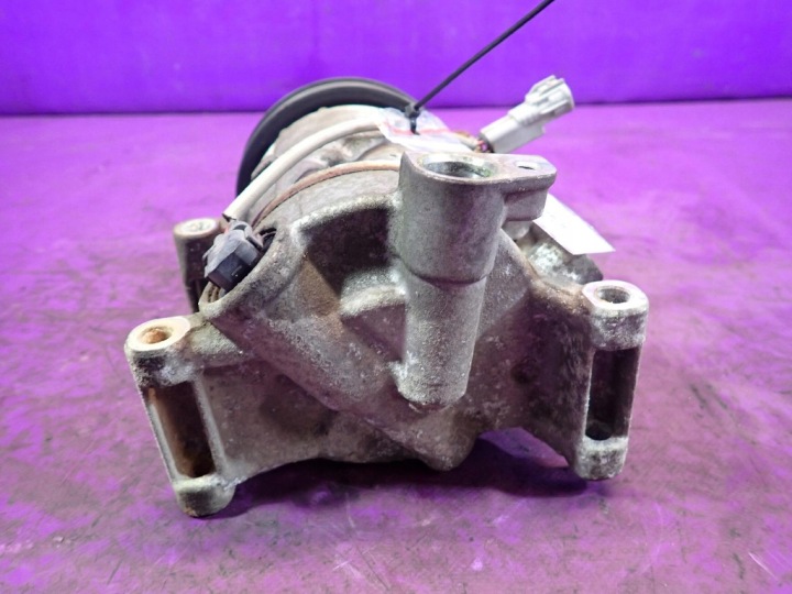 TOYOTA YARIS III 1,3 16V COMPRESSEUR COMPRESSEUR DE CLIMATISATION GE447260-4201