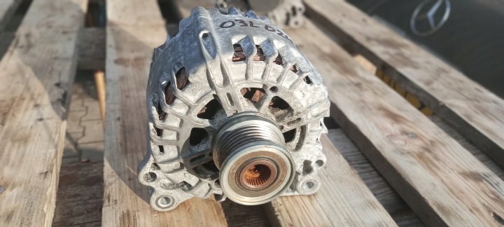 AUDI VW 1.6 TDI CAY ALTERNATEUR PRADNICA 03L903024M