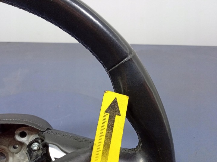 RENAULT MEGANE IV 16-20 VOLANT CUIR MULTIFONCTION 484006493R