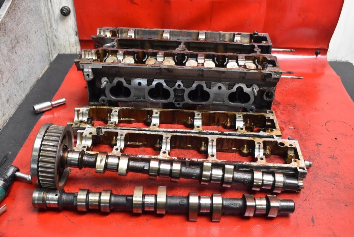 CULASSE MOTEUR PEUGEOT 607 2.2 16V 158 KM 00-04