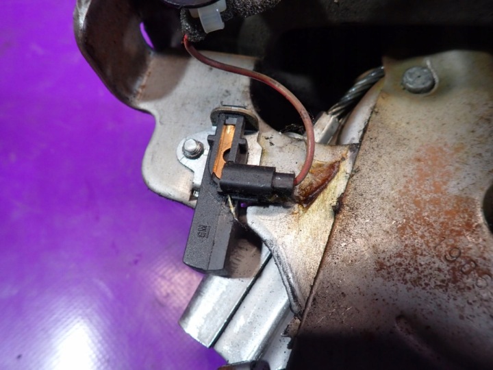 OPEL CORSA C 03-06 LIFT LEVIER FREINS MANUEL MANUEL