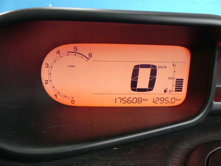COMPTEUR CITROEN C3 PICASSO 9666353377 1.6 HDI
