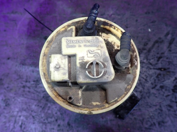 FIAT GRANDE PUNTO 05-10 1.9 POMPE CARBURANTS 51802207 4 GOUPILLE