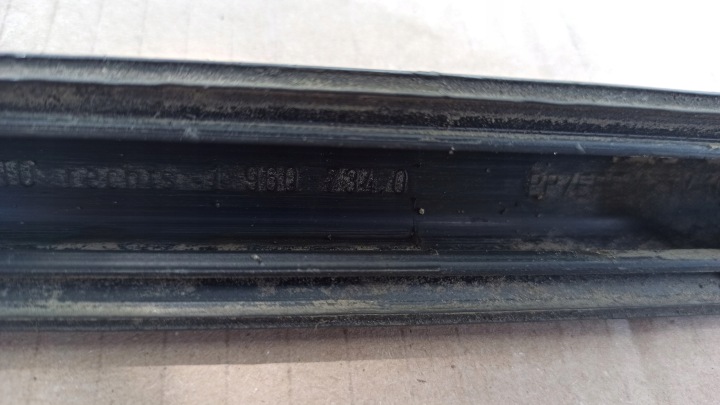 MOULURE PORTES DROIT ARRIÈRE BMW E36 BERLINE