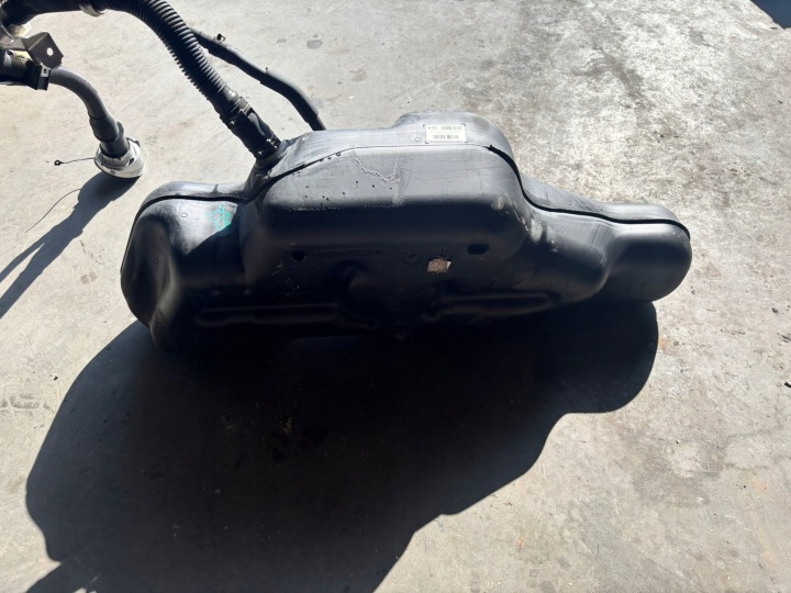 NISSAN MICRA K14 RÉSERVOIR CARBURANTS 17201 5FD0A