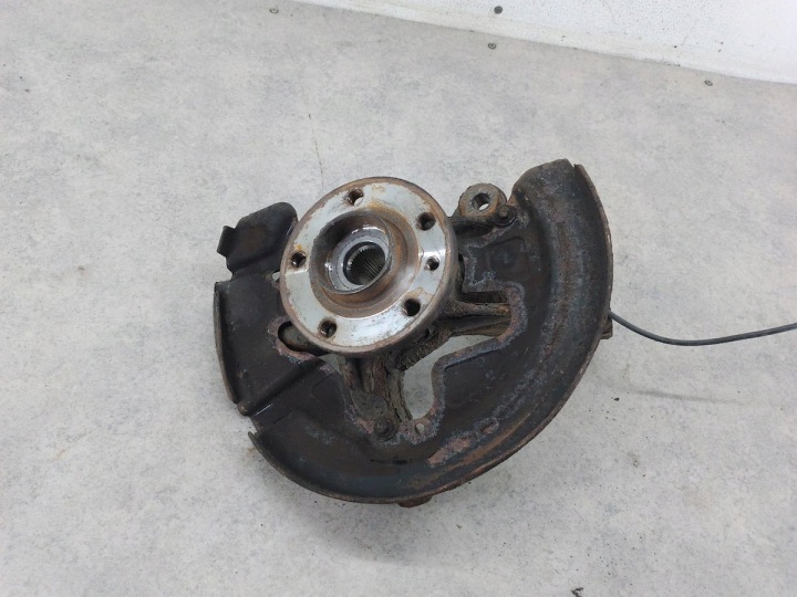 ROTULE DE DIRECTION GAUCHE AVANT VOLVO V60 6G91-3K171-A 2.0 D3