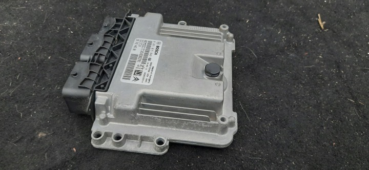 ORDINATEUR CONTRÔLEUR MOTEUR ECU 1.6EHEDI CITROEN DS3 9666729480