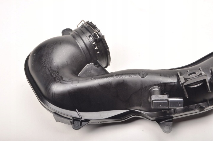 MERCEDES W177 2.0 AMG TUYAU ÉCHANGEUR D'AIR DE SURALIMENTATION A2600901800 A0081534428
