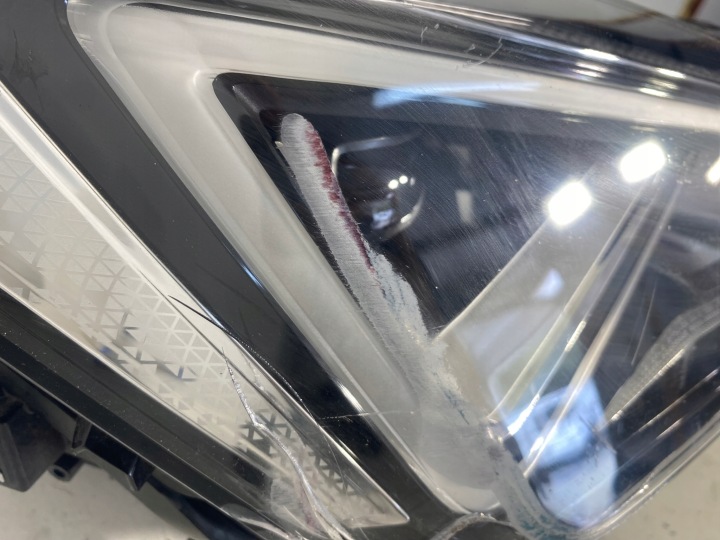 PHARE DROIT AVANT DROIT AVANT CUPRA FORMENTOR 5FG EUROPE