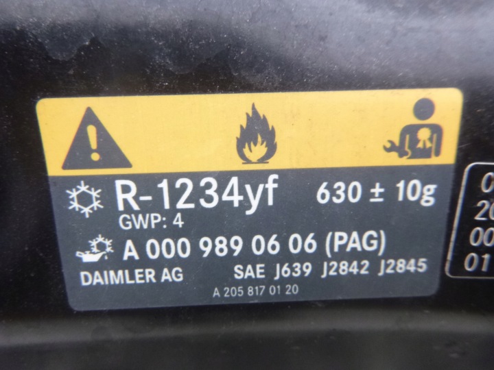 CAPOT POKRYWRA MOTEUR MERCEDES C-KLASA IV A2058870303