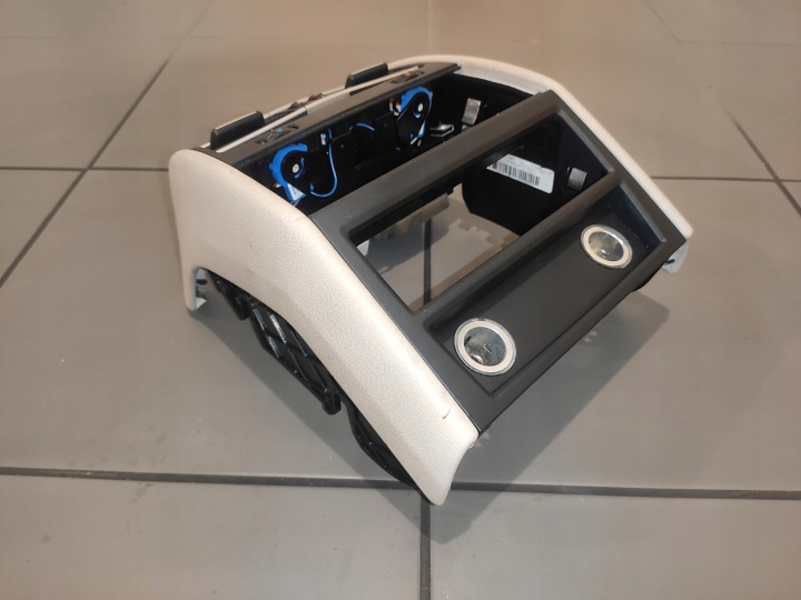 BMW 7 F01 F02 PROTECTION CONSOLES CENTRALE GRILLE CONDUIT D'AIR ARRIÈRE ARRIÈRE ÉTAT
