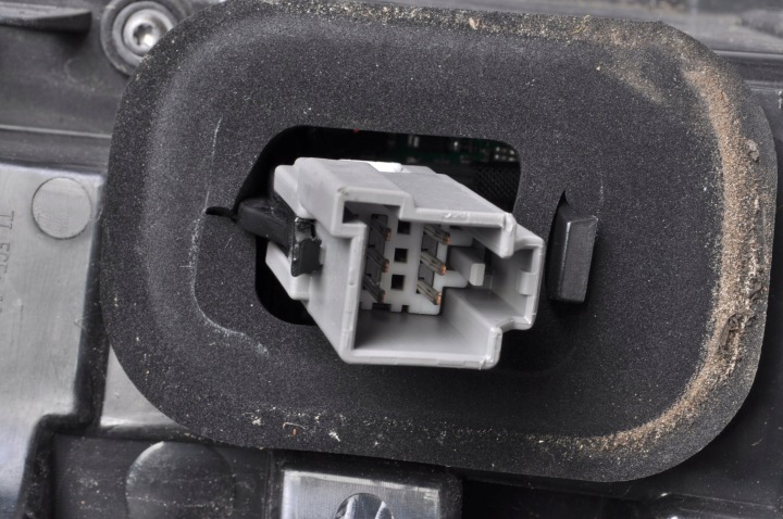 VOLVO XC90 II PHARE GAUCHE ARRIÈRE GAUCHE ARRIÈRE 31468896
