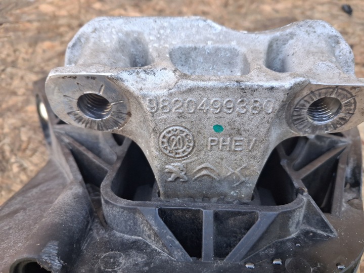 POIGNÉE COUSSIN MOTEUR PEUGEOT CITROEN 1.6 THP HYBRIDE 9820499380