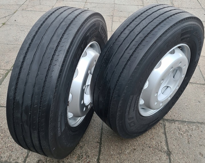 315/70 R22,5 22.5 WHEELS PIRELLI FH01 ORIGINAL NEW CONDITION DISC 