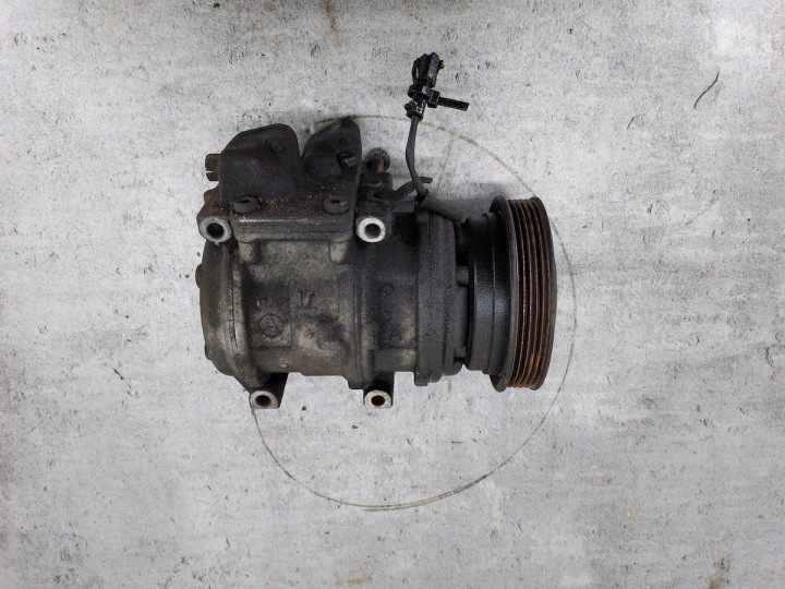 POMPE COMPRESSEUR DE CLIMATISATION KIA SORENTO I 13250-22400 5C102-0076 2.4 16V