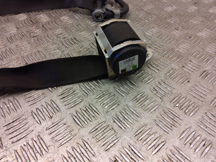 CEINTURE DE SÉCURITÉ AVANT DROIT BMW 5 (F10) 7387168 2012