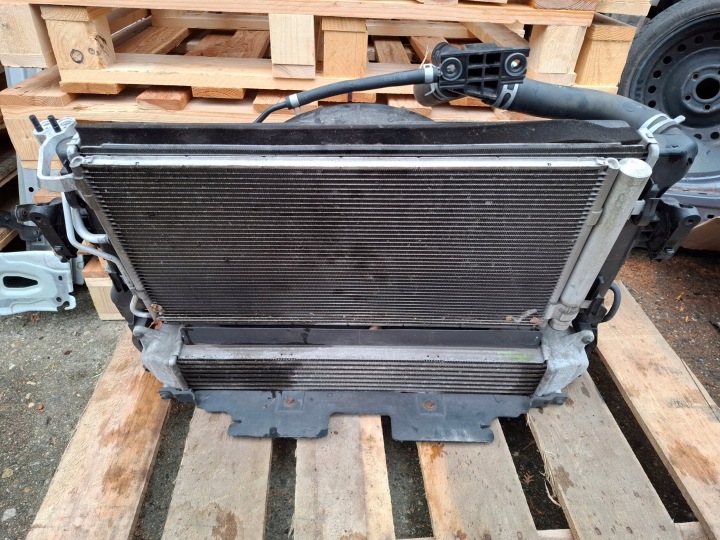 HYUNDAI KONA ENSEMBLE RADIATEURS EAU CLIMATISATION VENTILATEUR 1.0 TGDI
