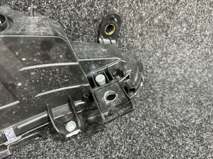 ALFA ROMEO GIULIA PHARE BI-XENON LED DIRECTIONNELLE GAUCHE AVANT EUROPE 50558651