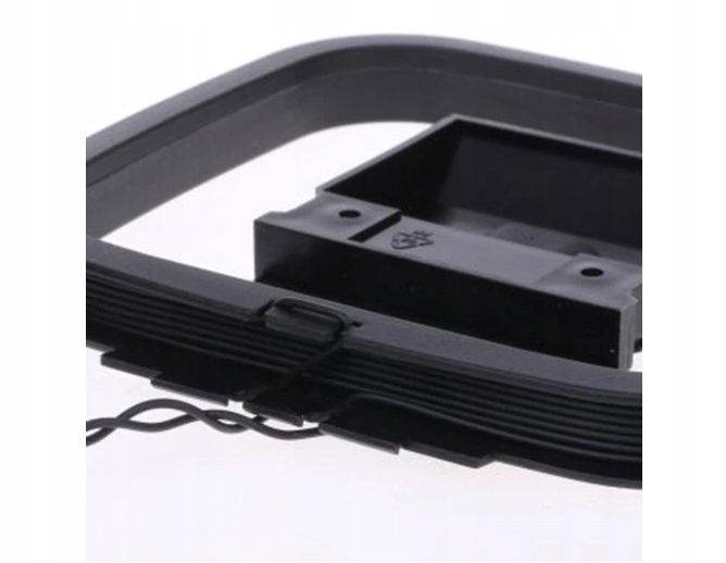 UNIVERSELLE ANTENNE RADIO VERS AMPLIFICATEUR SYGNALU FM