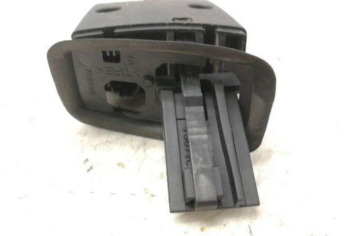 PANNEAU COMMUTATEURS FORD 758709 2.2L DIESEL 2007