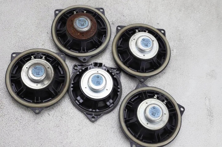 SYSTÈME NAGLOSNIENIA BMW 3 (F30, F80) 9220750 2.0L GASOLINE 2015
