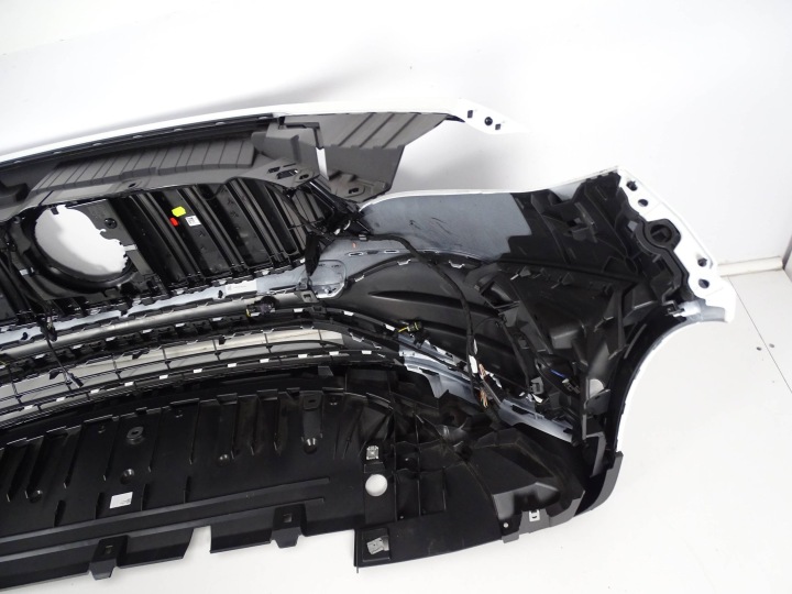 PARE-CHOCS AVANT AVANT MERCEDES EQA 243 W243 AMG VERSION 6XPDC RADAR