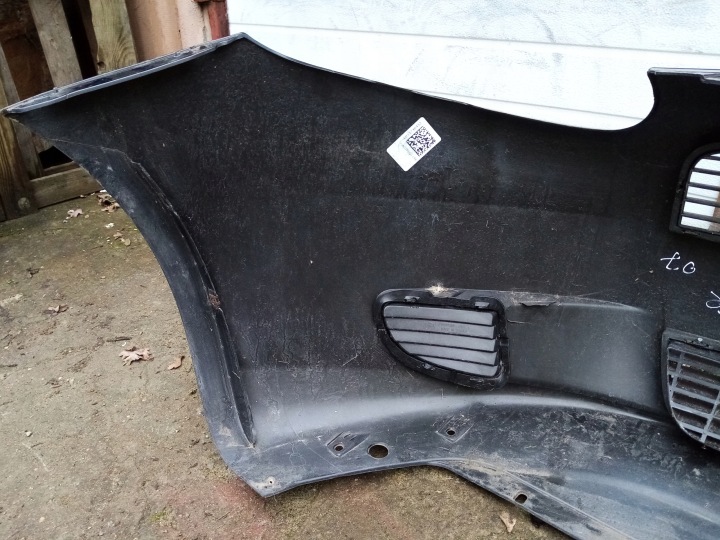 PARE-CHOCS AVANT AVANT CALANDRE FIAT GRANDE PUNTO NOIR 891B COMPLET